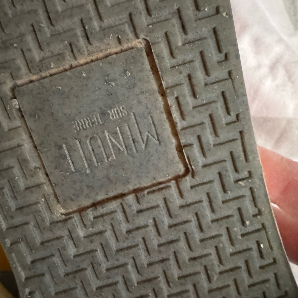 Minuit sur Terre Orient Vegan Unisex Sneakers - Picture 5 of 5